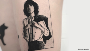 Modelo de uma tatuagem na técnica do Pontilhismo